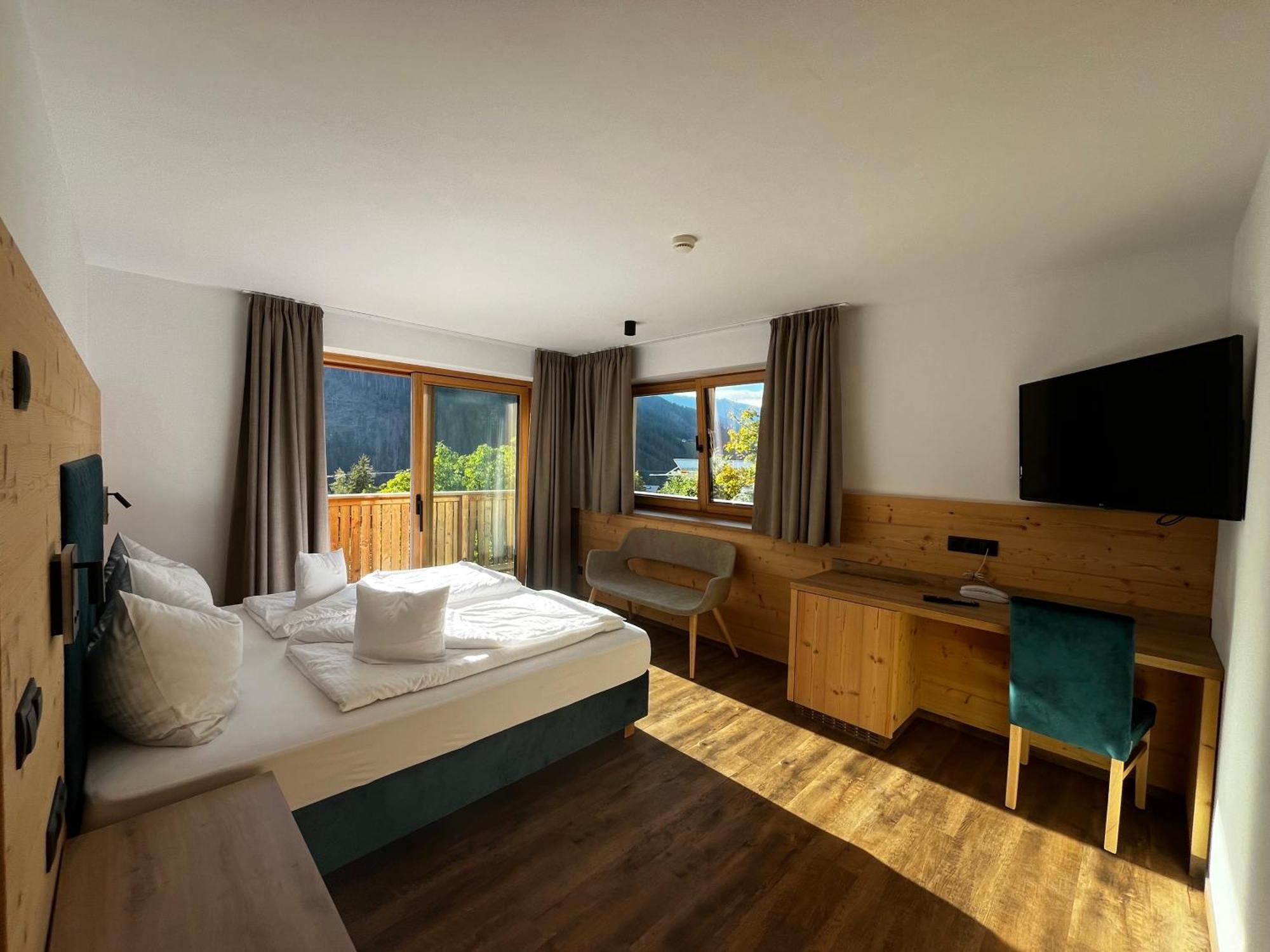 Hotel Mirabel San Vigilio Di Marebbe Bagian luar foto