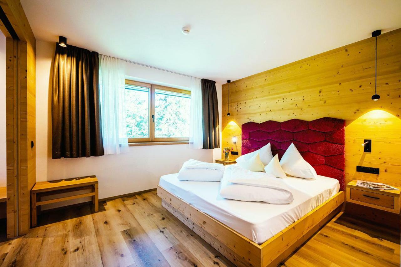 Hotel Mirabel San Vigilio Di Marebbe Bagian luar foto